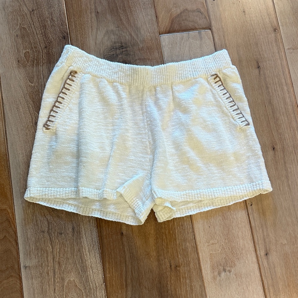Vintage Havana Cream Textured High-Waist Lounge Shorts